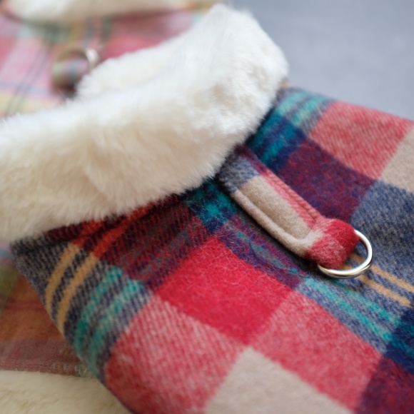 Cute Plaided Vests for Small Dogs and Cats - Picture 2 of 7